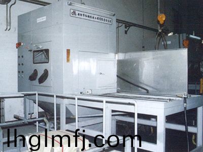 濕式(shi)數(shù)控噴砂機